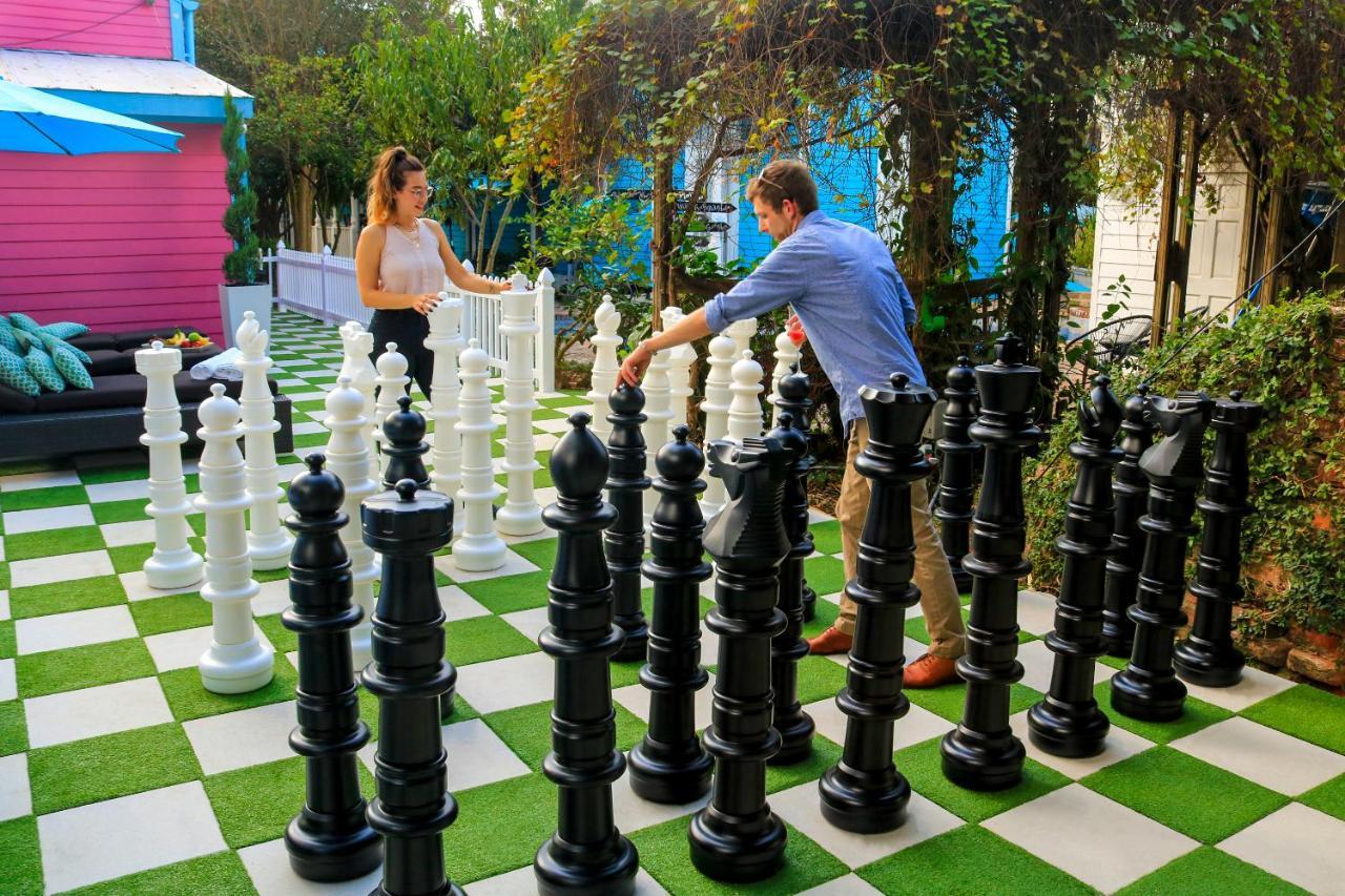 4 Bedroom - Sleeps 8! Celebrity Villa Next To Frenchman St นิวออร์ลีนส์ ภายนอก รูปภาพ