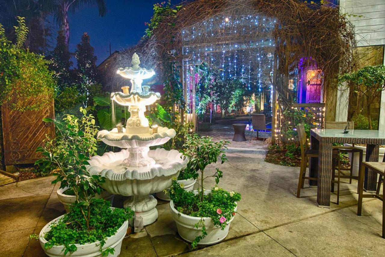 4 Bedroom - Sleeps 8! Celebrity Villa Next To Frenchman St นิวออร์ลีนส์ ภายนอก รูปภาพ